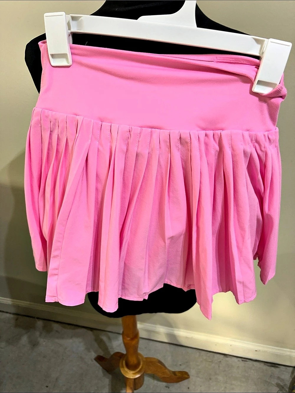 All In Motion Women's Woven High-Rise Pleated Skort Pink XS
